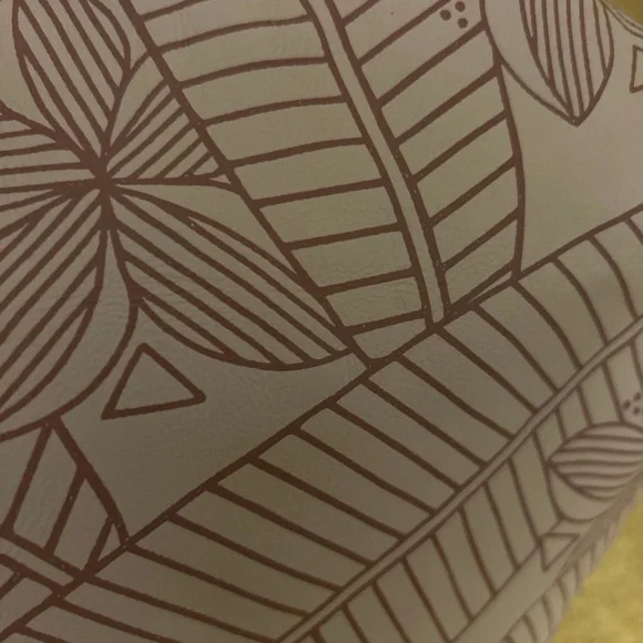 Umbrella Collective Jana Lam Hawaii printed leather crossbody - Picture 12 of 12